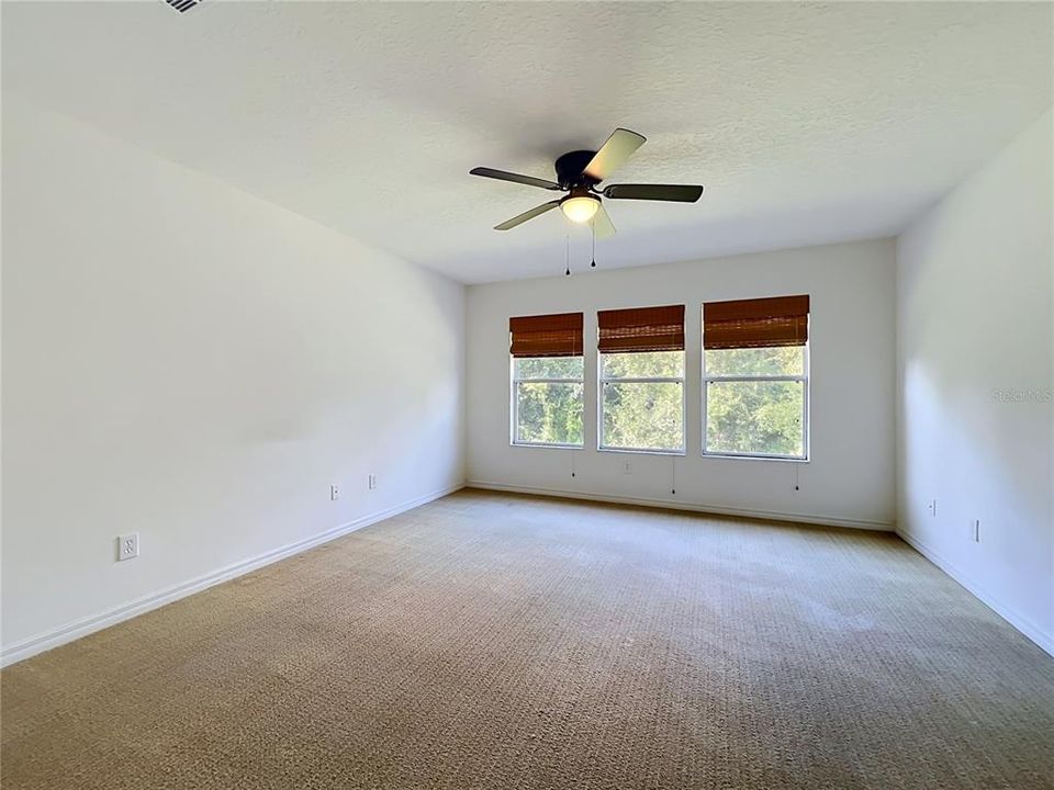 For Rent: $2,450 (3 beds, 2 baths, 1777 Square Feet)