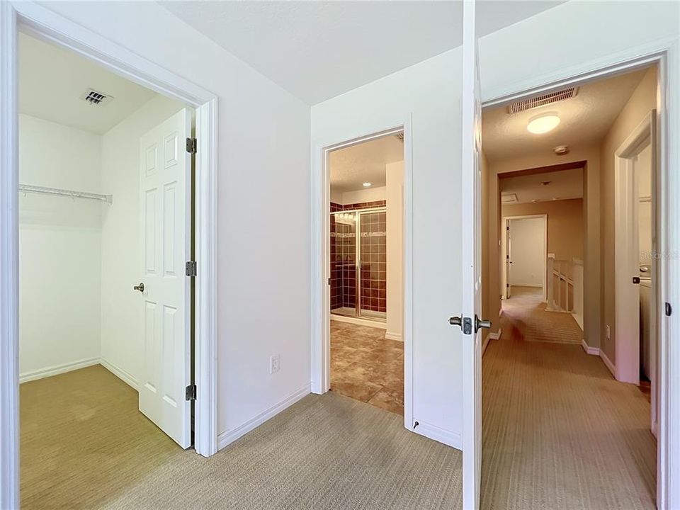For Rent: $2,450 (3 beds, 2 baths, 1777 Square Feet)