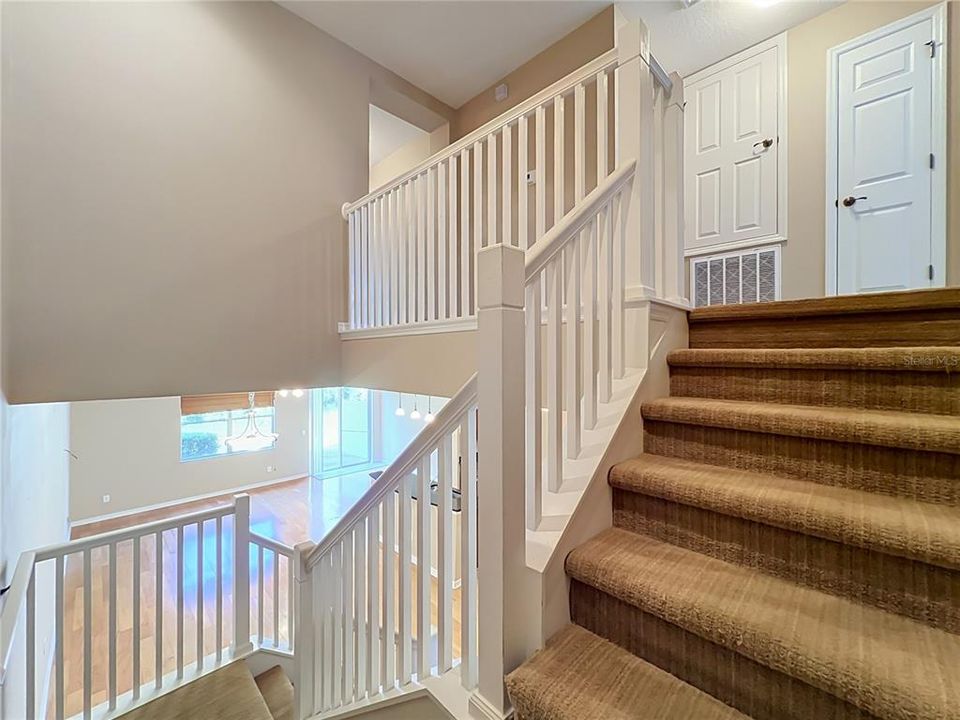 For Rent: $2,450 (3 beds, 2 baths, 1777 Square Feet)