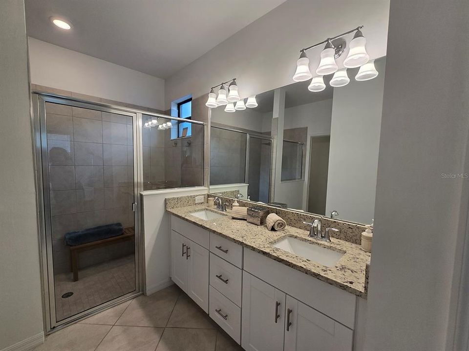 For Sale: $439,990 (3 beds, 2 baths, 1681 Square Feet)
