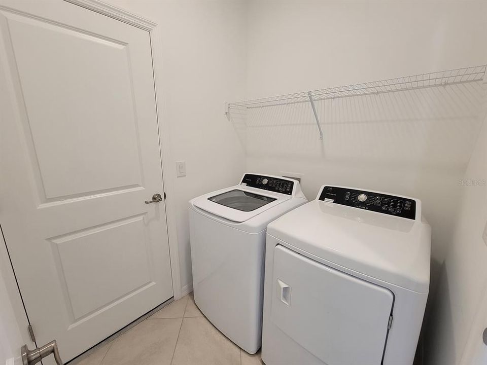 For Sale: $439,990 (3 beds, 2 baths, 1681 Square Feet)