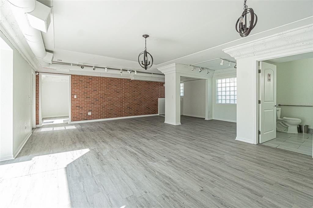 En Venta: $23,400 (0 camas, 0 baños, 1560 Pies cuadrados)