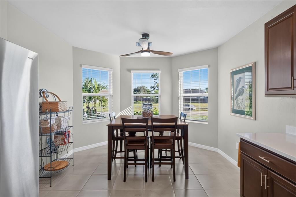 For Sale: $300,000 (3 beds, 2 baths, 1747 Square Feet)