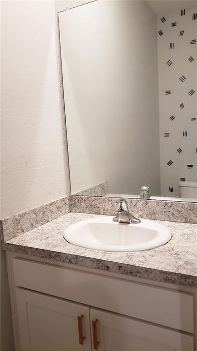 В аренду: $2,800 (4 спален, 2 ванн, 2057 Квадратных фут)