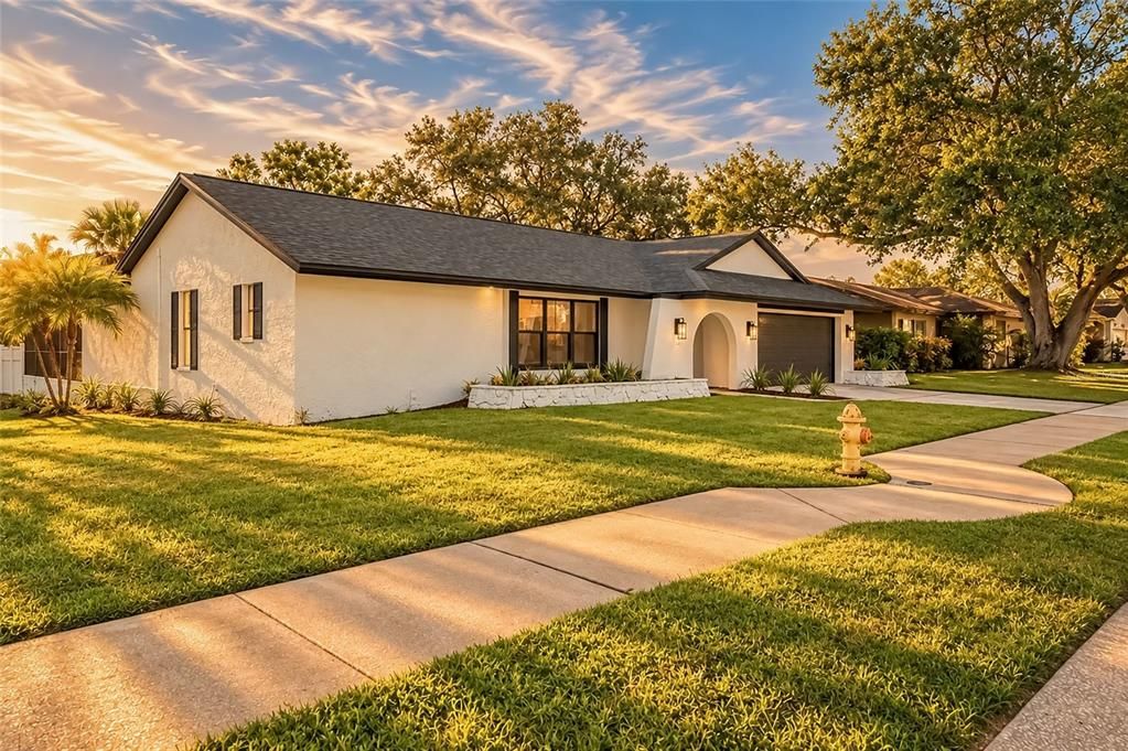 For Sale: $715,000 (4 beds, 2 baths, 2254 Square Feet)