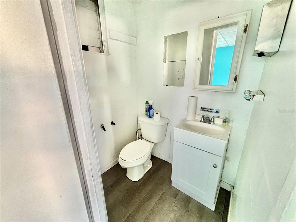 На продажу: $18,600 (0 спален, 0 ванн, 1681 Квадратных фут)