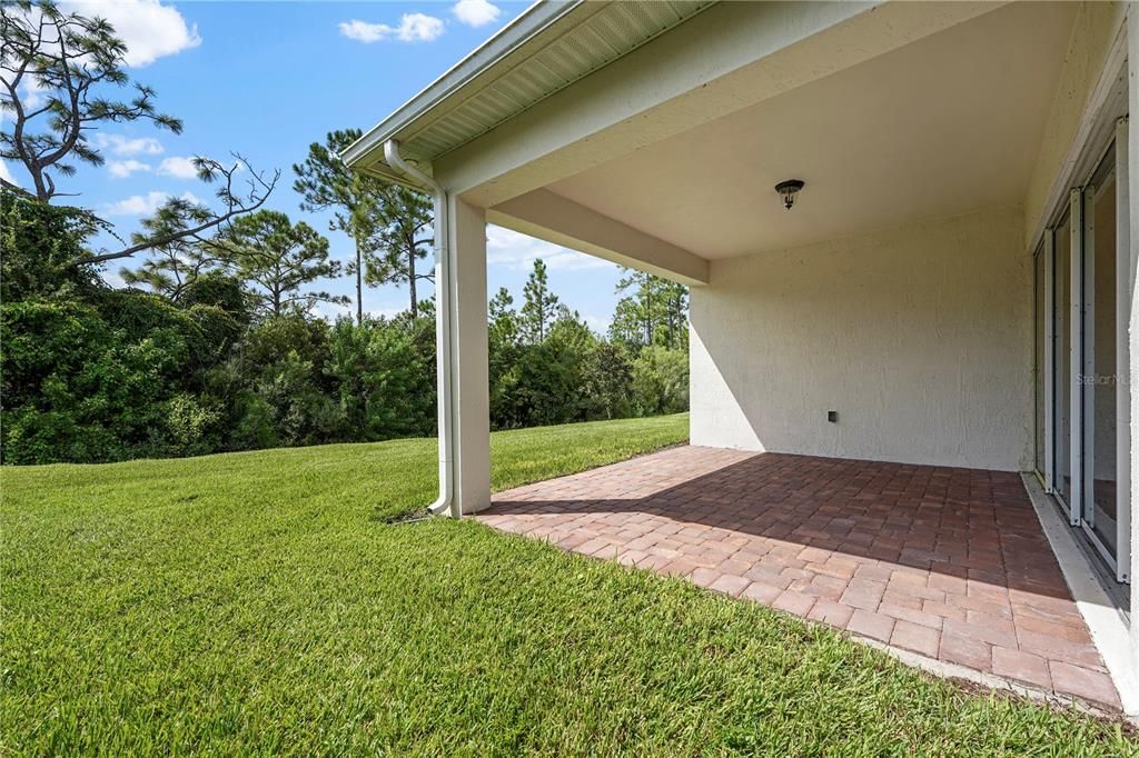 For Sale: $585,000 (3 beds, 3 baths, 2335 Square Feet)