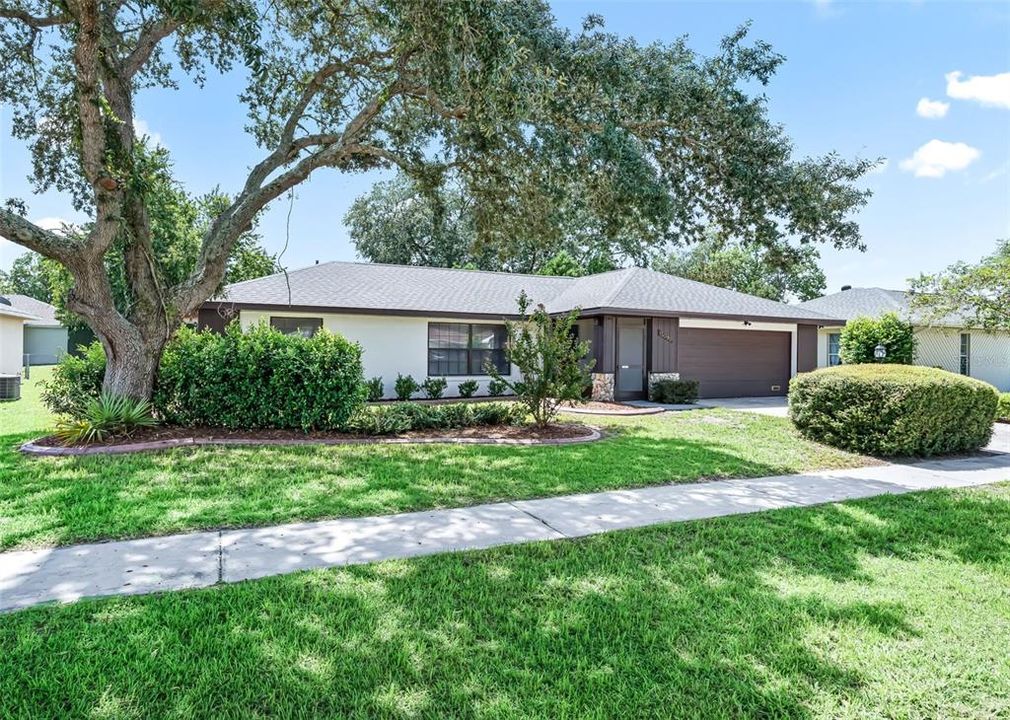 For Sale: $234,900 (3 beds, 2 baths, 1441 Square Feet)