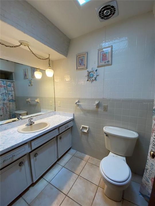 For Sale: $449,900 (4 beds, 3 baths, 2444 Square Feet)