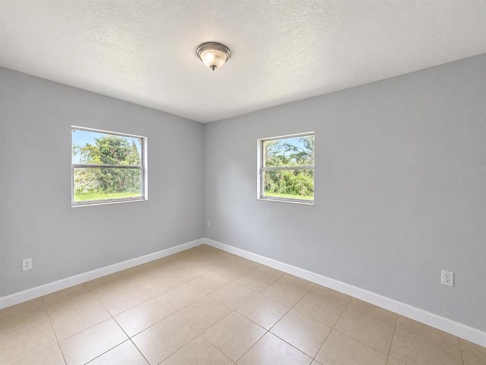 For Rent: $1,795 (3 beds, 1 baths, 1365 Square Feet)