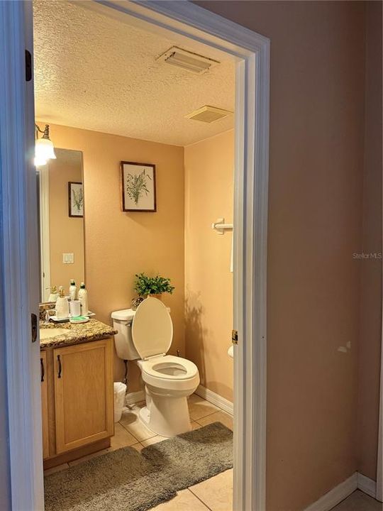 На продажу: $389,999 (4 спален, 2 ванн, 2763 Квадратных фут)