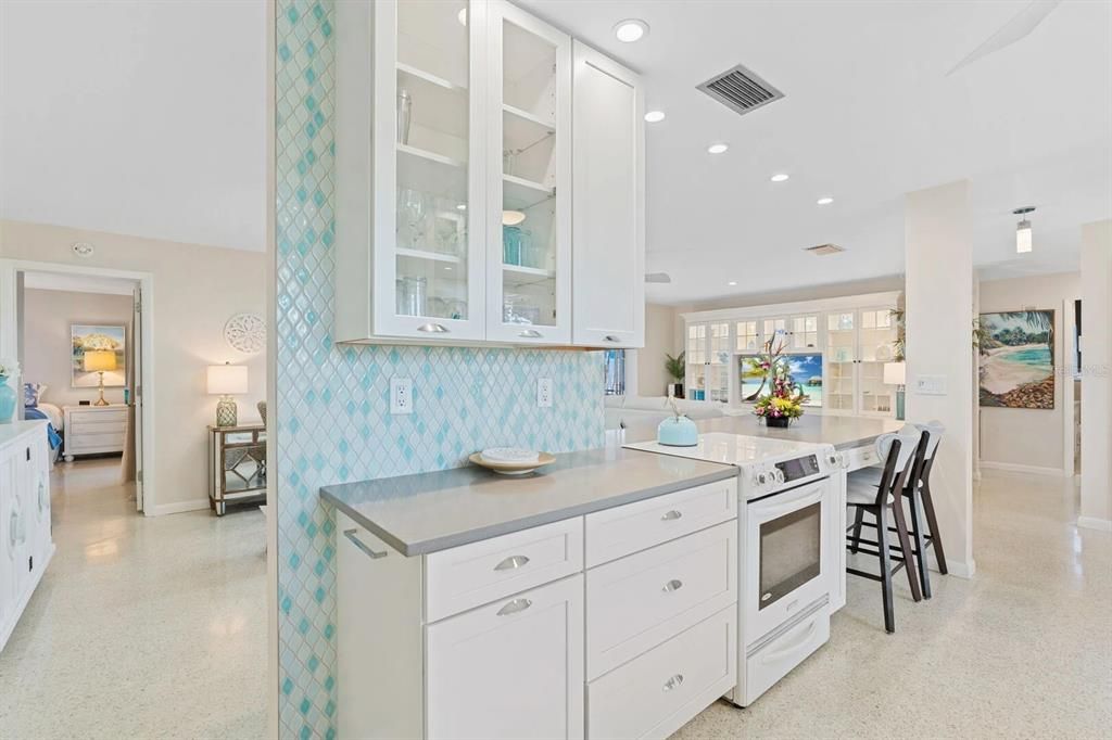 For Sale: $429,000 (3 beds, 2 baths, 1393 Square Feet)