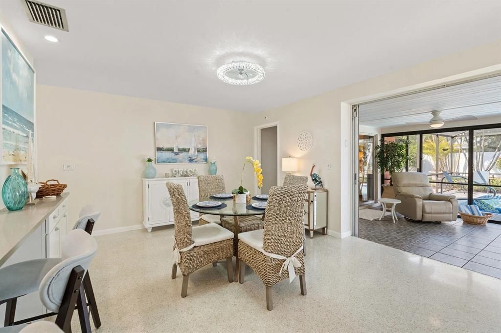 For Sale: $429,000 (3 beds, 2 baths, 1393 Square Feet)