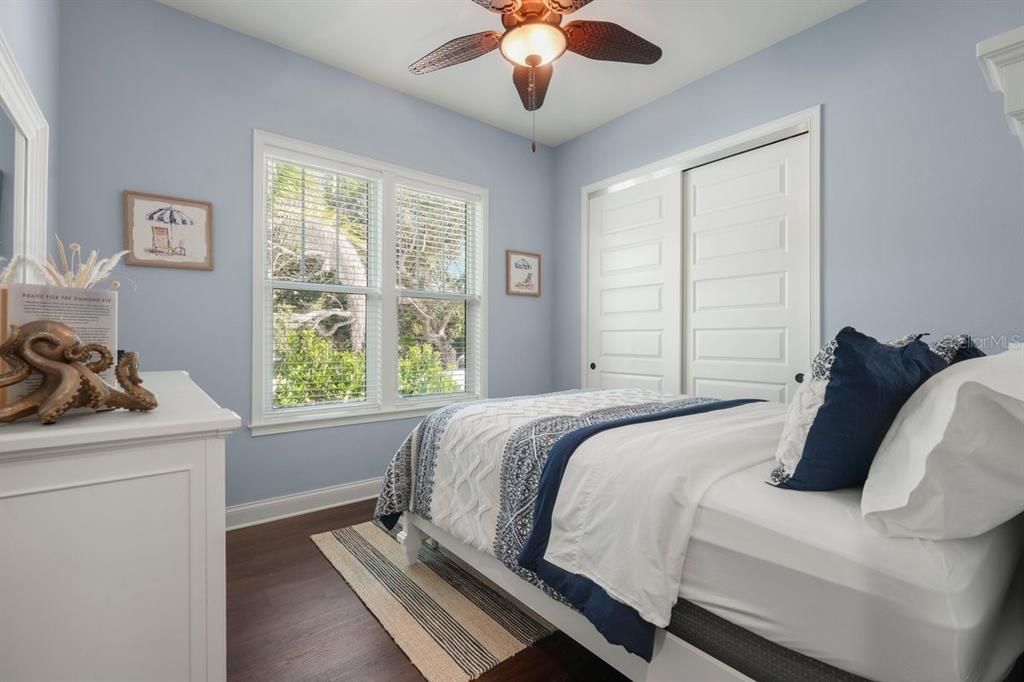 For Sale: $1,649,000 (3 beds, 3 baths, 2851 Square Feet)
