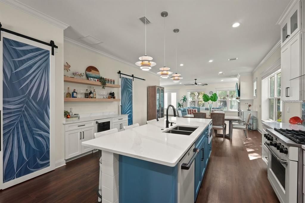 For Sale: $1,649,000 (3 beds, 3 baths, 2851 Square Feet)