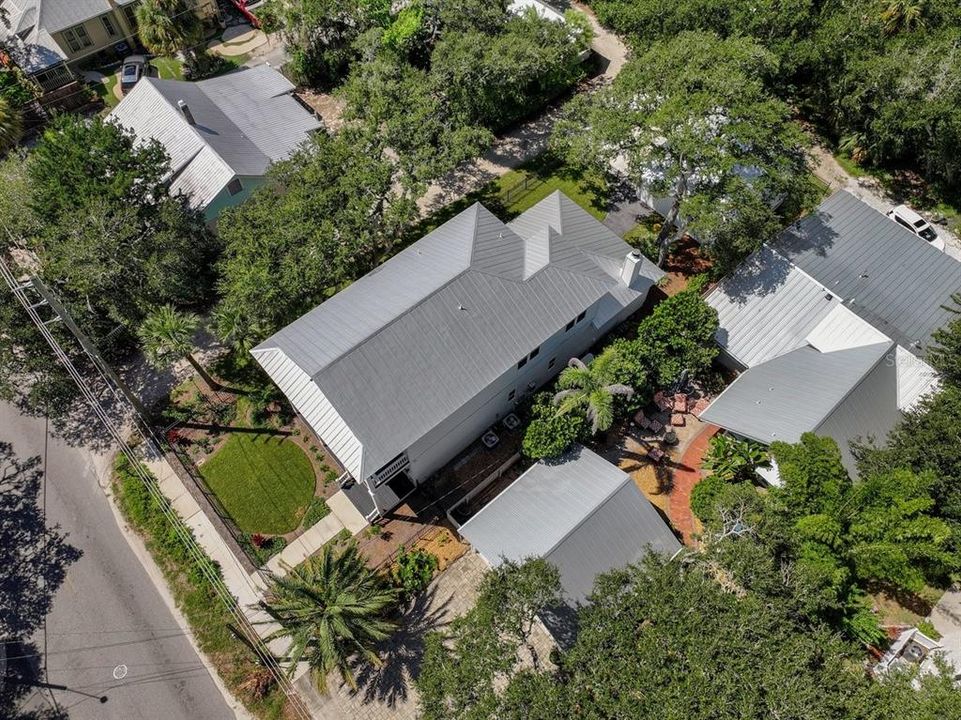 For Sale: $1,649,000 (3 beds, 3 baths, 2851 Square Feet)