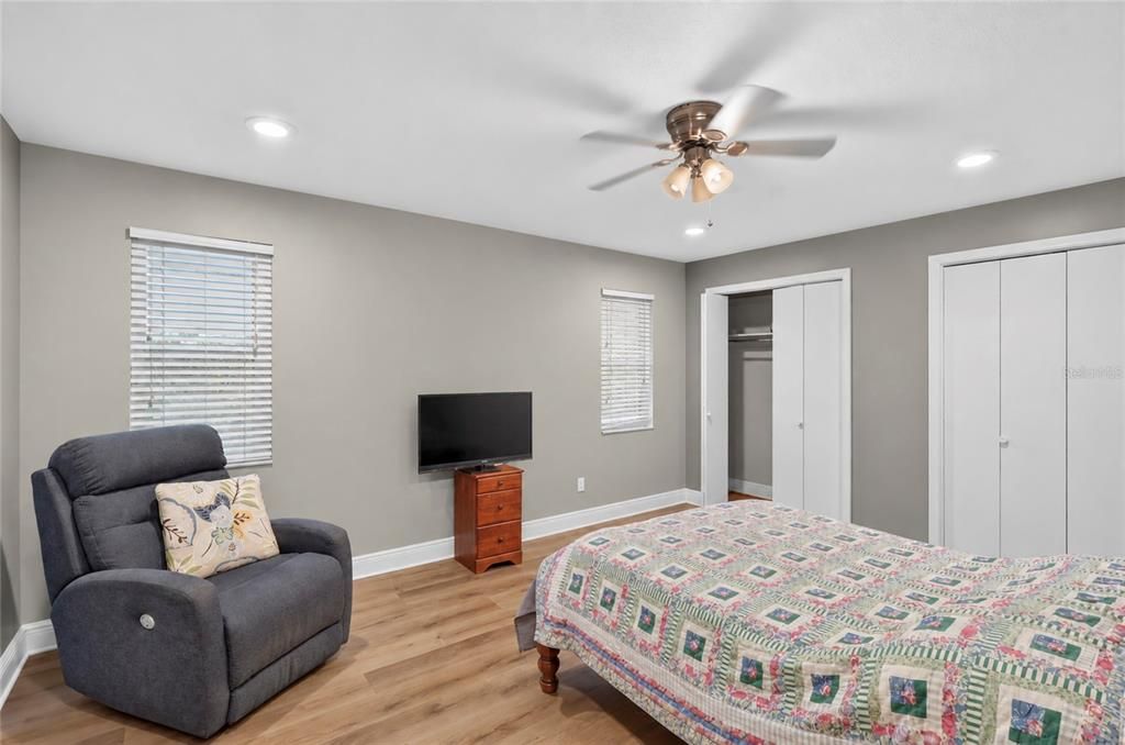 En Venta: $450,000 (3 camas, 2 baños, 1536 Pies cuadrados)