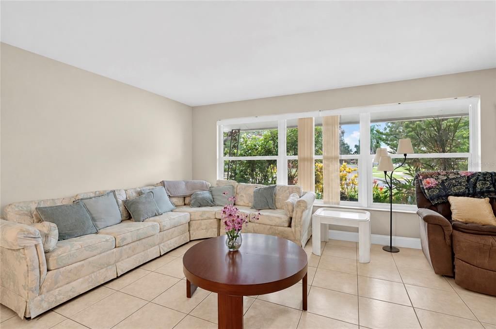 En Venta: $450,000 (3 camas, 2 baños, 1536 Pies cuadrados)