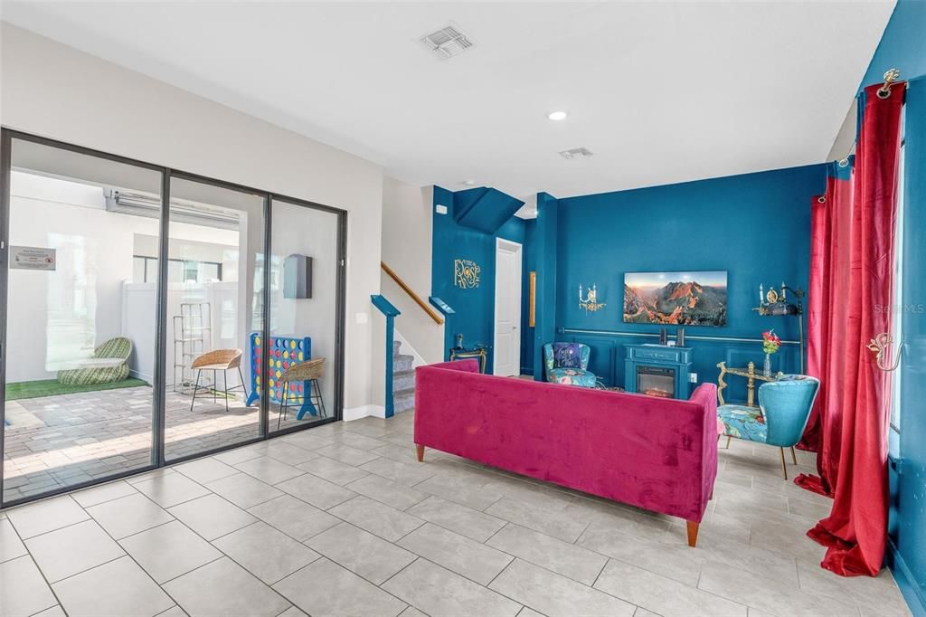 For Rent: $2,800 (4 beds, 3 baths, 2205 Square Feet)