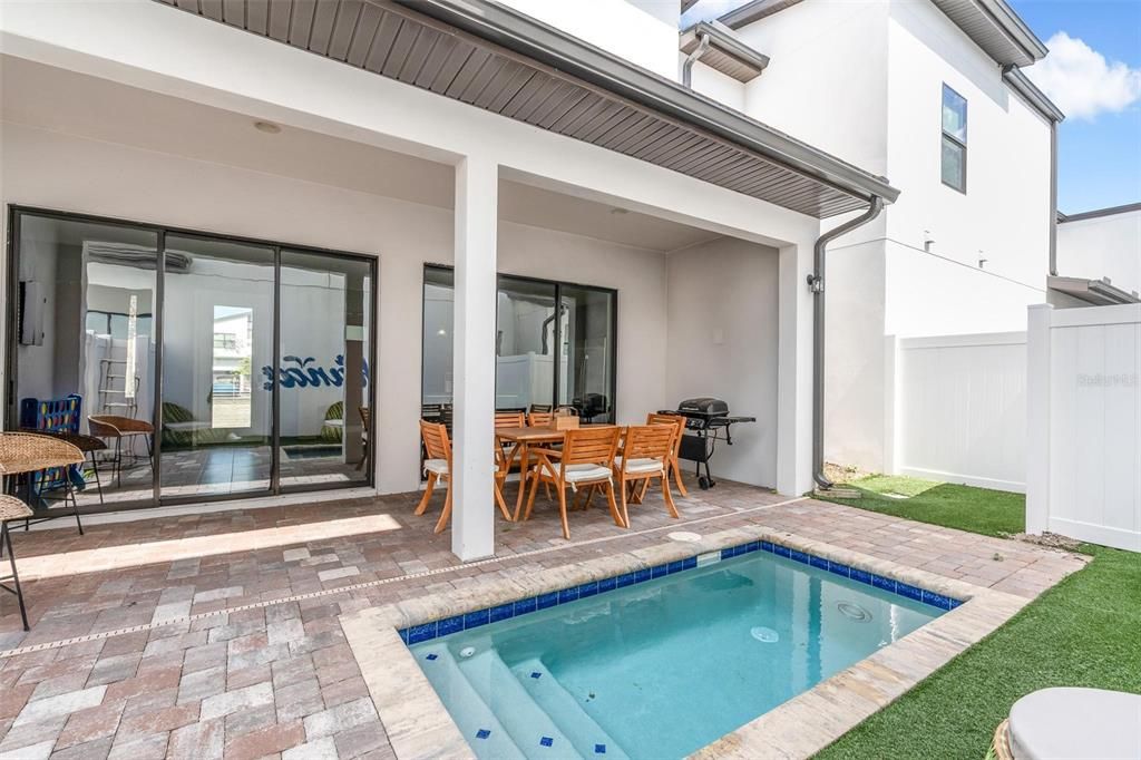 For Rent: $2,800 (4 beds, 3 baths, 2205 Square Feet)