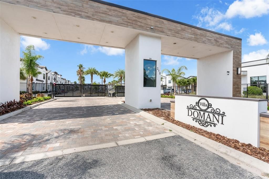 For Rent: $2,800 (4 beds, 3 baths, 2205 Square Feet)