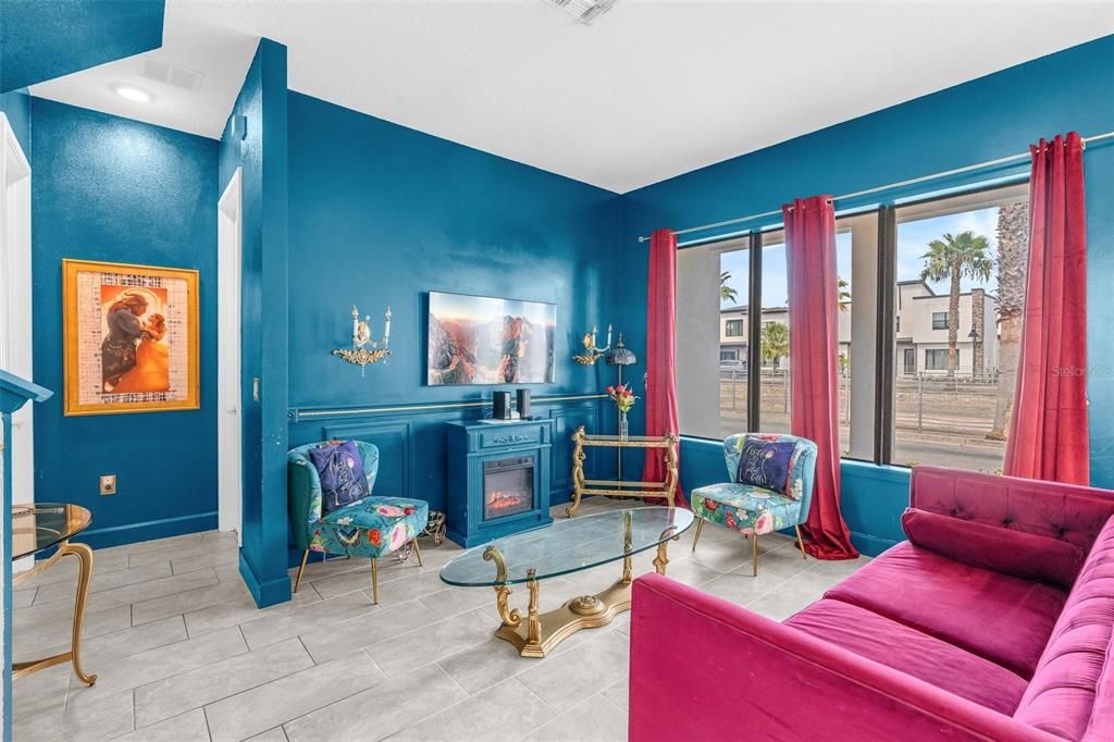 For Rent: $2,800 (4 beds, 3 baths, 2205 Square Feet)