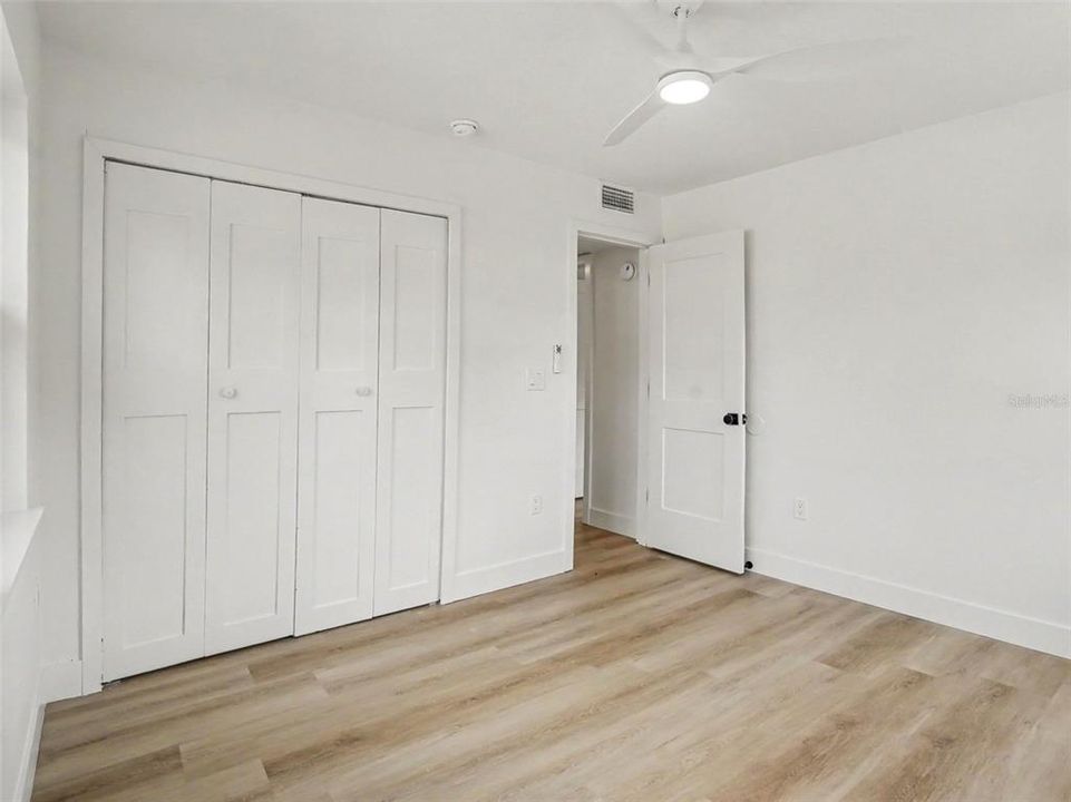 На продажу: $449,999 (3 спален, 2 ванн, 1673 Квадратных фут)