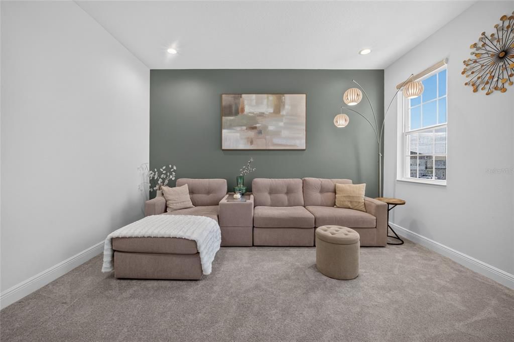 En Venta: $625,000 (5 camas, 3 baños, 3198 Pies cuadrados)
