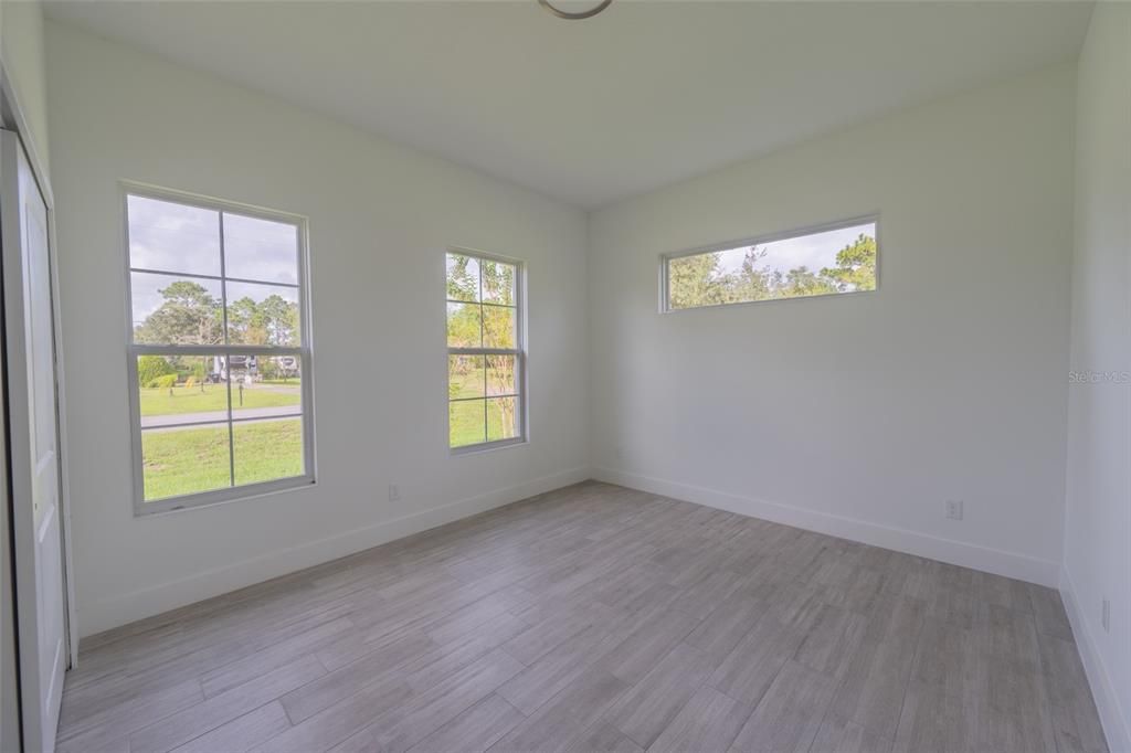 En Venta: $840,000 (4 camas, 3 baños, 3556 Pies cuadrados)