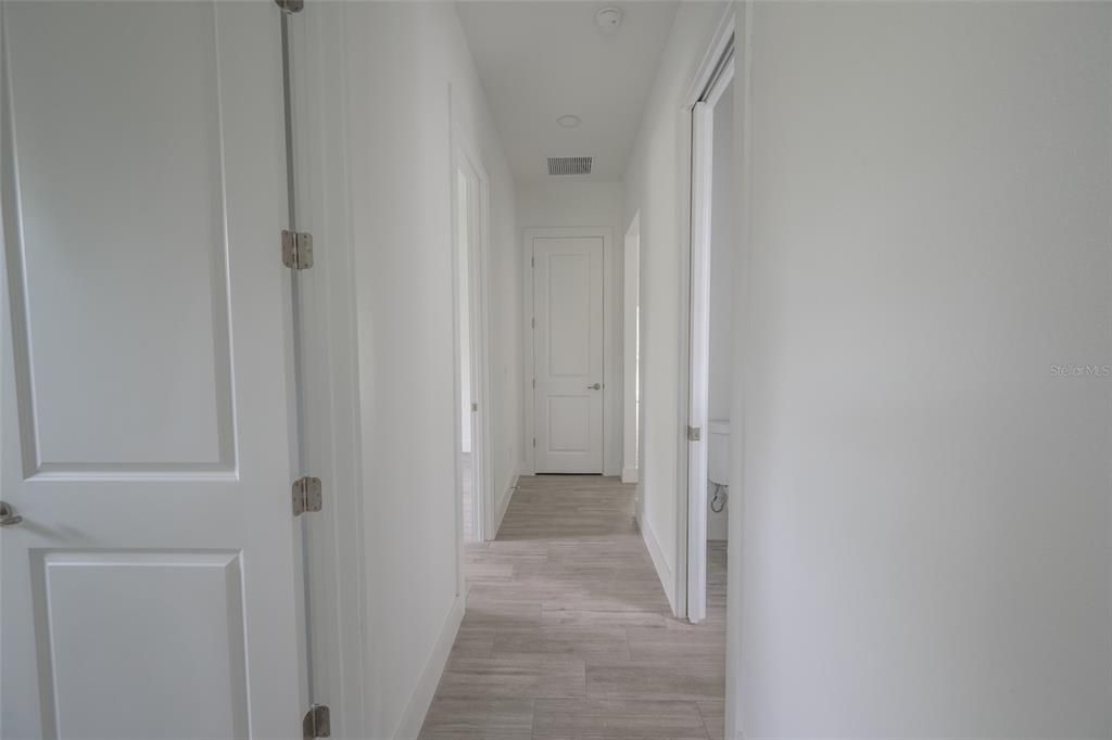 En Venta: $840,000 (4 camas, 3 baños, 3556 Pies cuadrados)