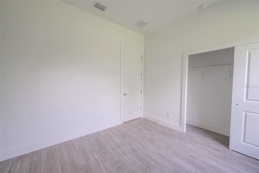 En Venta: $840,000 (4 camas, 3 baños, 3556 Pies cuadrados)