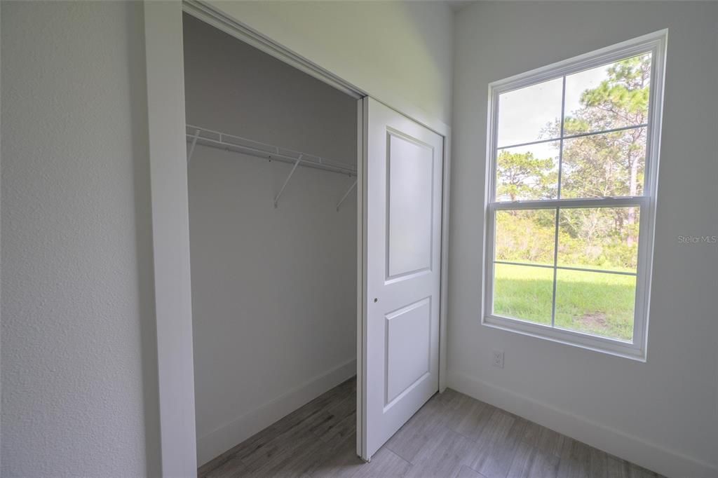 En Venta: $840,000 (4 camas, 3 baños, 3556 Pies cuadrados)