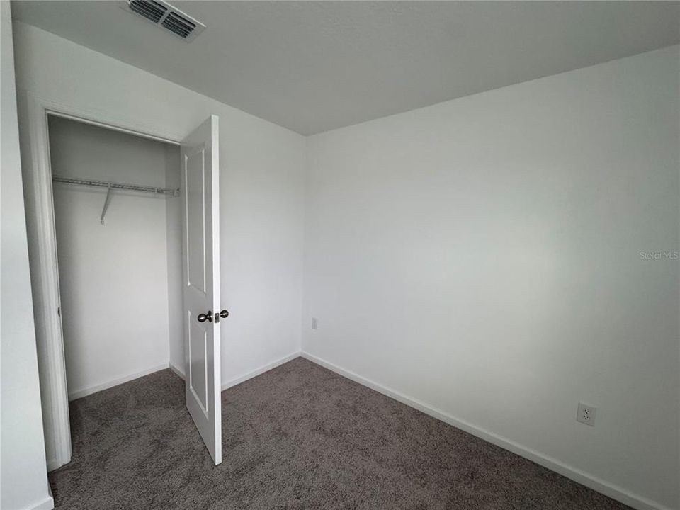 For Rent: $2,300 (3 beds, 2 baths, 1424 Square Feet)