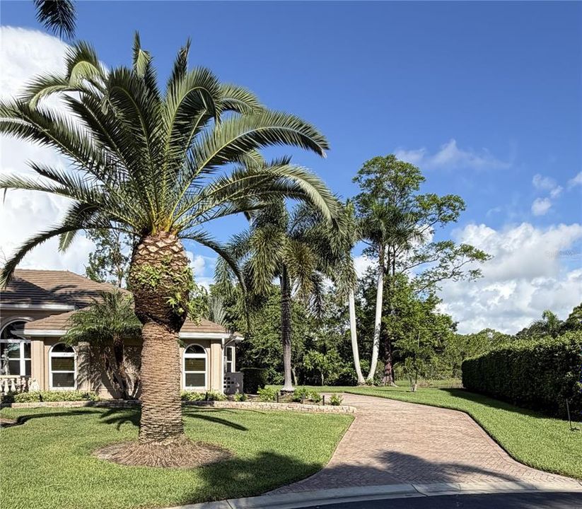 En Venta: $2,145,000 (4 camas, 3 baños, 3610 Pies cuadrados)