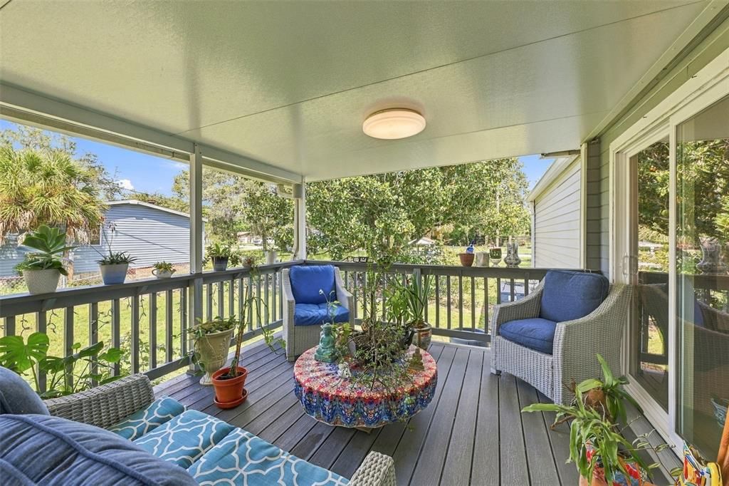 For Sale: $275,000 (3 beds, 2 baths, 1620 Square Feet)