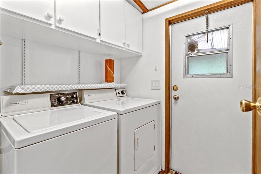 Recently Sold: $130,000 (2 beds, 2 baths, 1035 Square Feet)