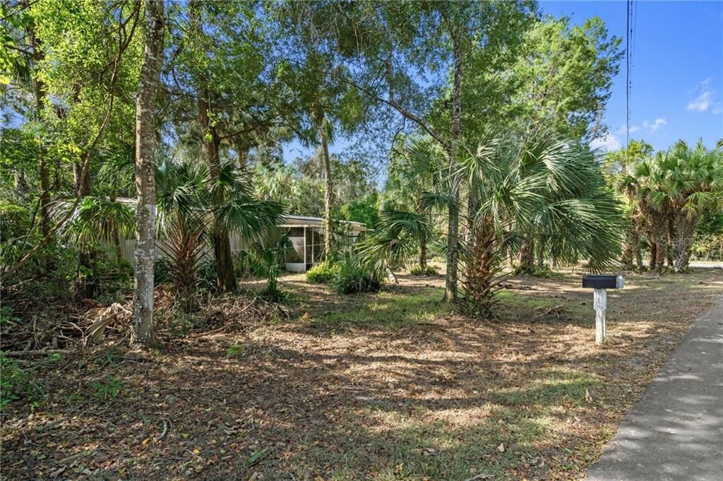 Recently Sold: $62,500 (2 beds, 1 baths, 860 Square Feet)