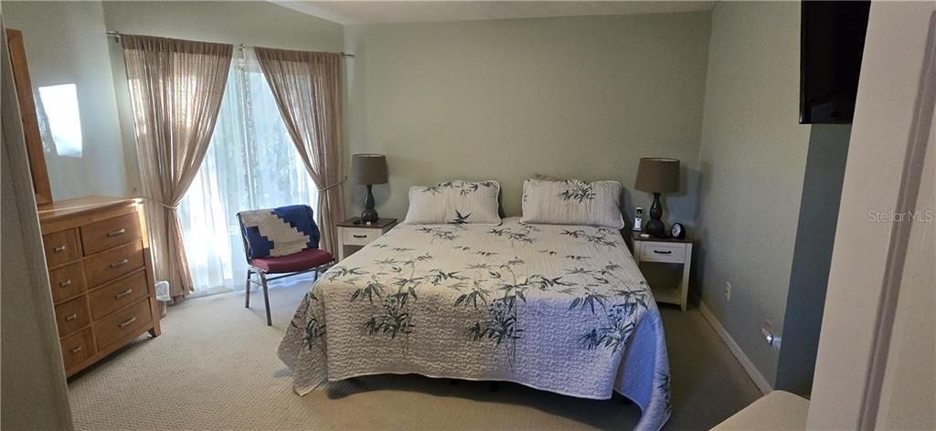 Activo con contrato: $420,000 (2 camas, 2 baños, 1356 Pies cuadrados)