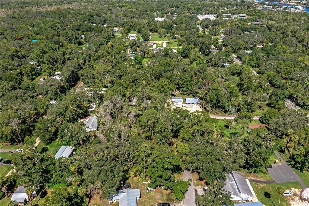 最近售出: $32,000 (0.30 acres)