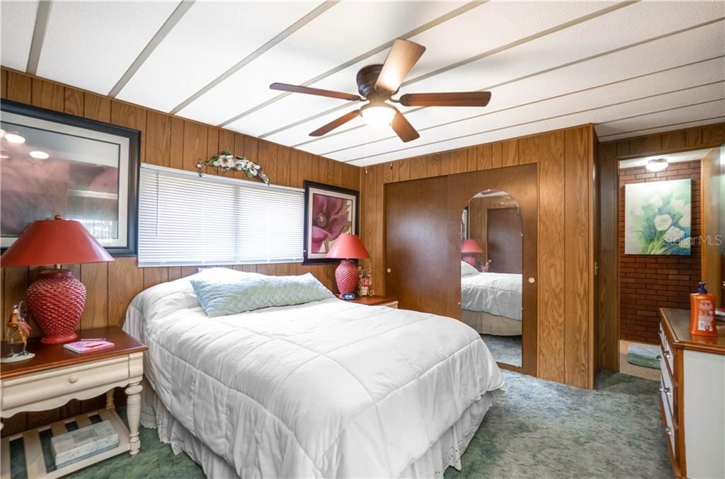 Recently Sold: $140,000 (3 beds, 2 baths, 1344 Square Feet)