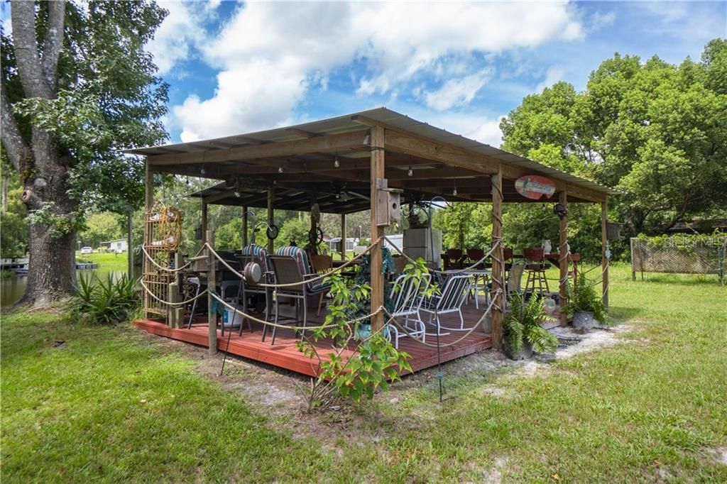 Recently Sold: $140,000 (3 beds, 2 baths, 1344 Square Feet)