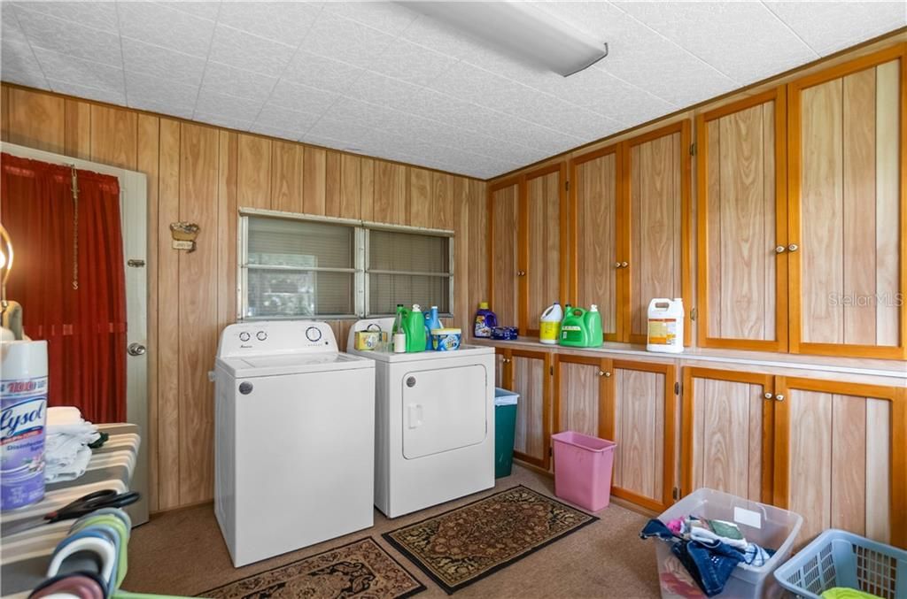 Recently Sold: $140,000 (3 beds, 2 baths, 1344 Square Feet)