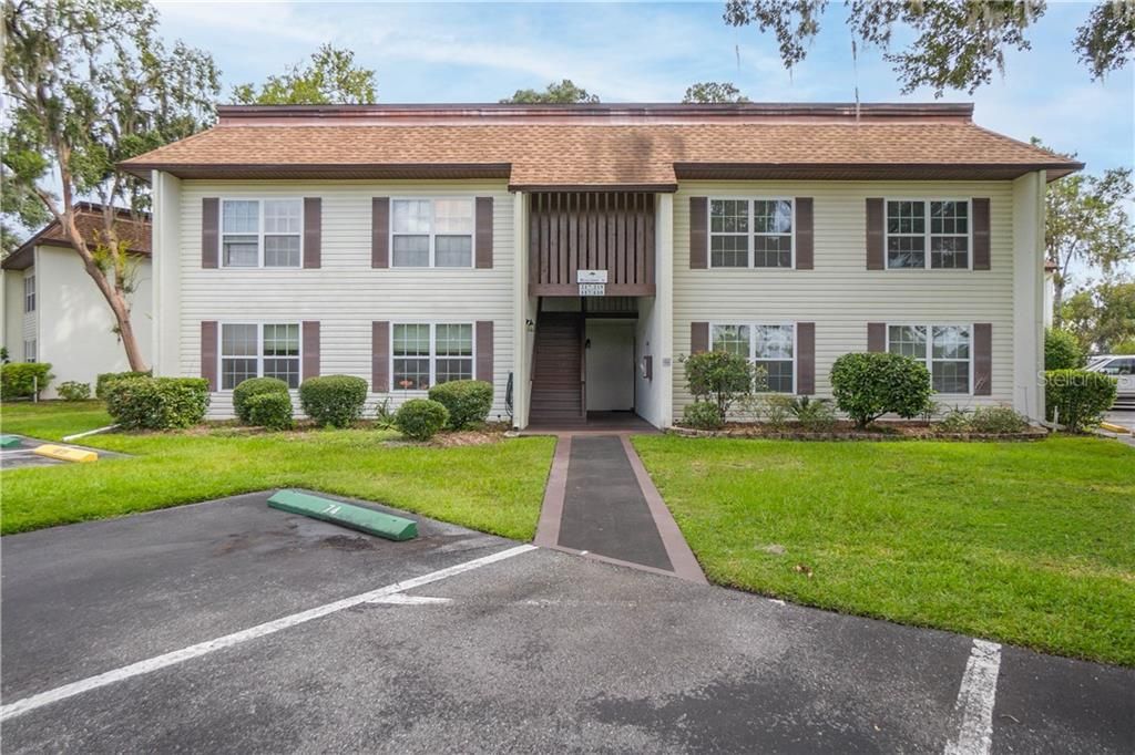 Recently Sold: $95,000 (2 beds, 2 baths, 1035 Square Feet)