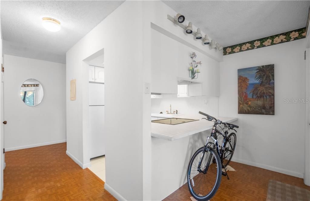 Recently Sold: $95,000 (2 beds, 2 baths, 1035 Square Feet)