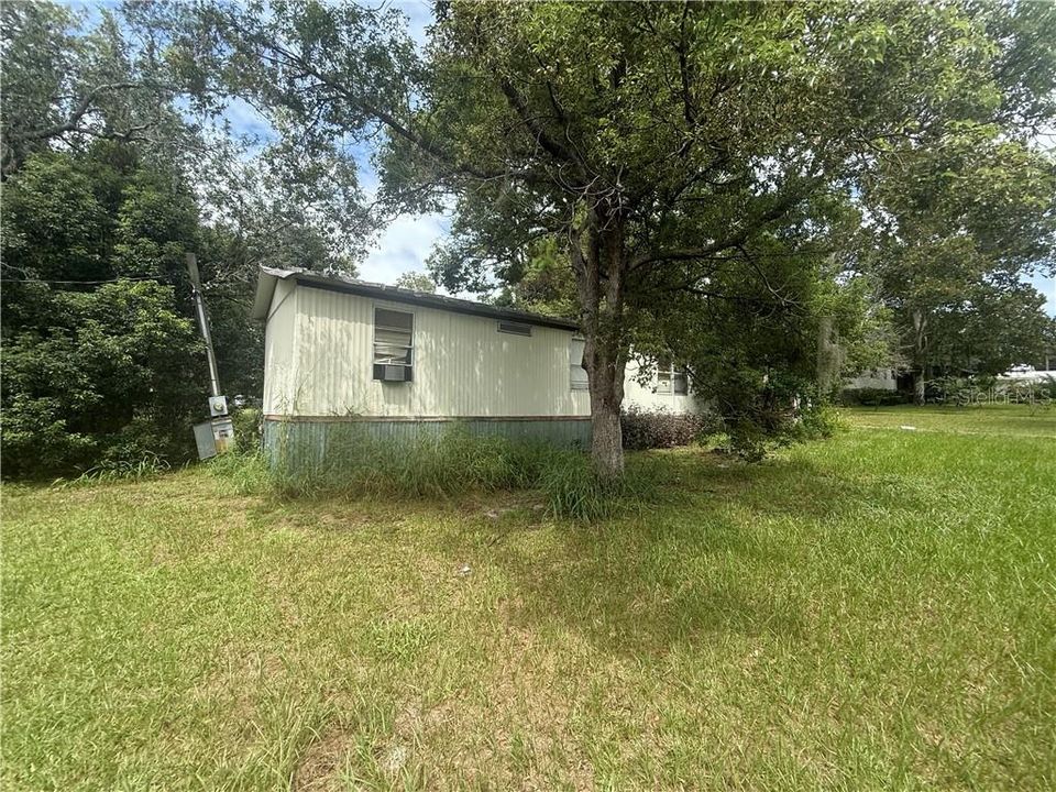 Vendido Recientemente: $30,000 (2 camas, 1 baños, 784 Pies cuadrados)