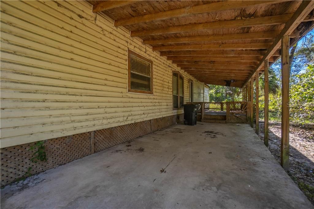 Vendido Recientemente: $70,000 (2 camas, 2 baños, 840 Pies cuadrados)