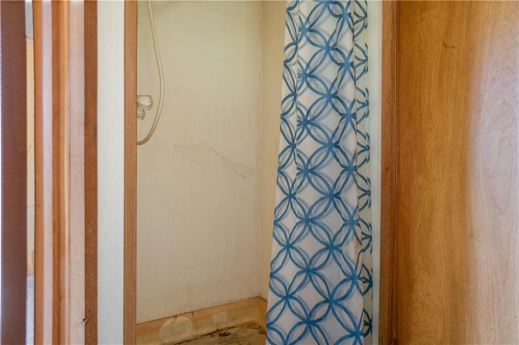 Vendido Recientemente: $70,000 (2 camas, 2 baños, 840 Pies cuadrados)