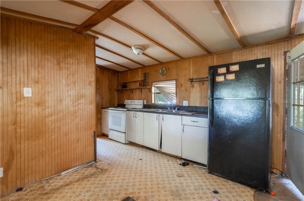 Vendido Recientemente: $70,000 (2 camas, 2 baños, 840 Pies cuadrados)