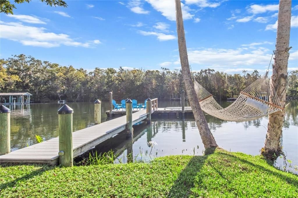 Recently Sold: $1,074,000 (4 beds, 2 baths, 2009 Square Feet)