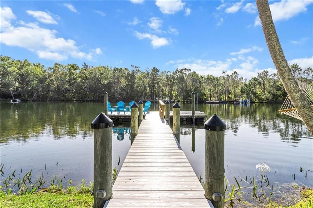 Recently Sold: $1,074,000 (4 beds, 2 baths, 2009 Square Feet)